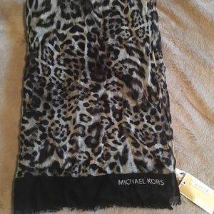 Michael Kors scarf